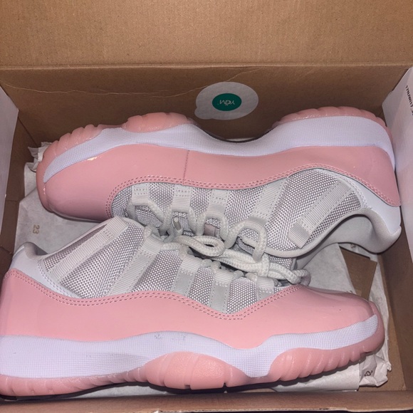 Jordan Women's Sneakers in Pink and White - Picture 1 of 4